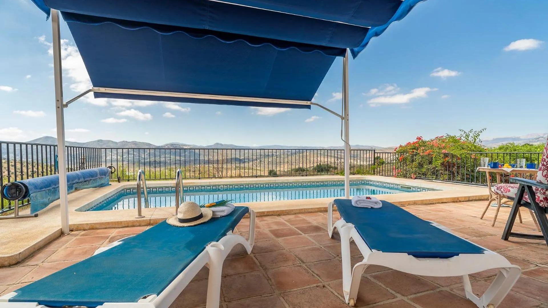 Mariposa Large 2 Bedroom Lake Views El Cerro Spagna