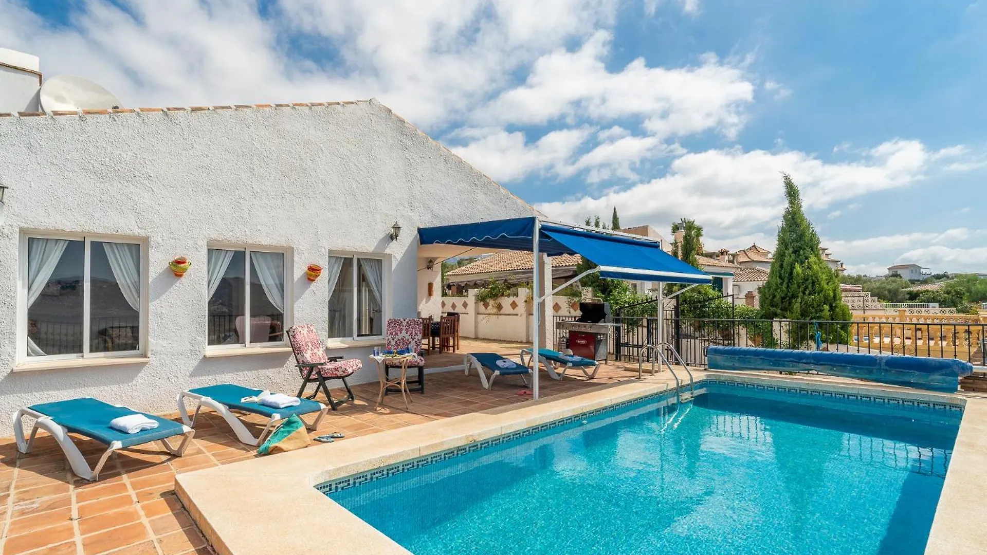 Villa Mariposa Large 2 Bedroom Lake Views El Cerro