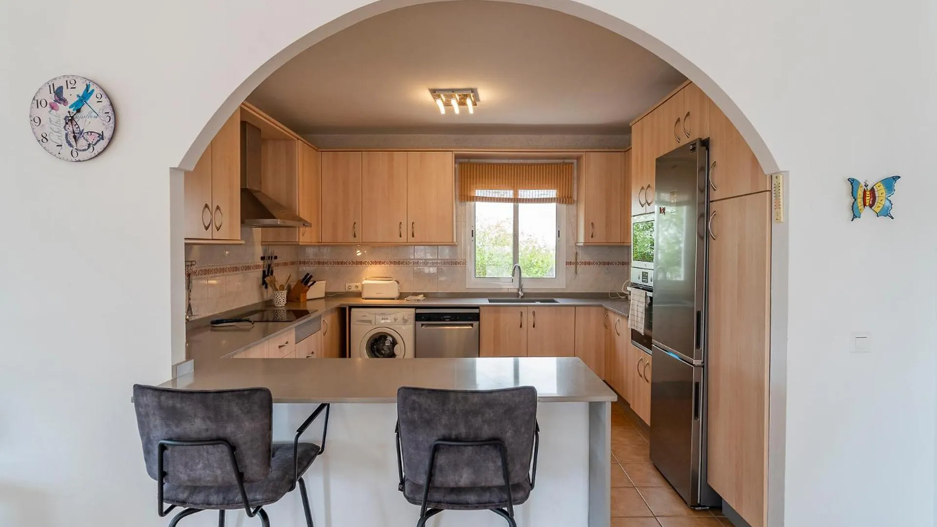 Villa Mariposa Large 2 Bedroom Lake Views El Cerro