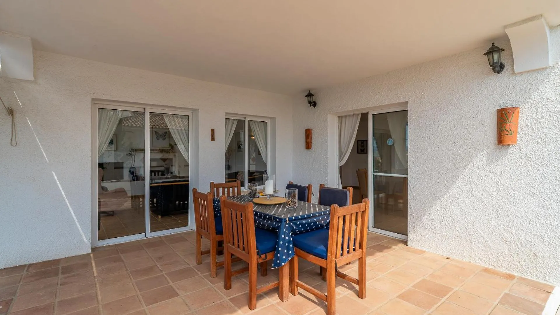 Mariposa Large 2 Bedroom Lake Views El Cerro